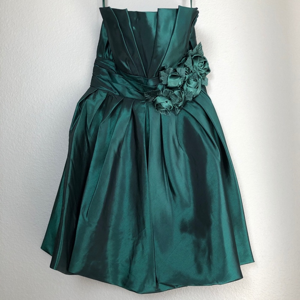 Green Cocktail Evening Dress in XS - NWT